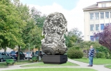 Уникален паметник на Луи Шевроле в родния му град Ла Шо-де-Фондс по случай стогодишнината на Chevrolet
